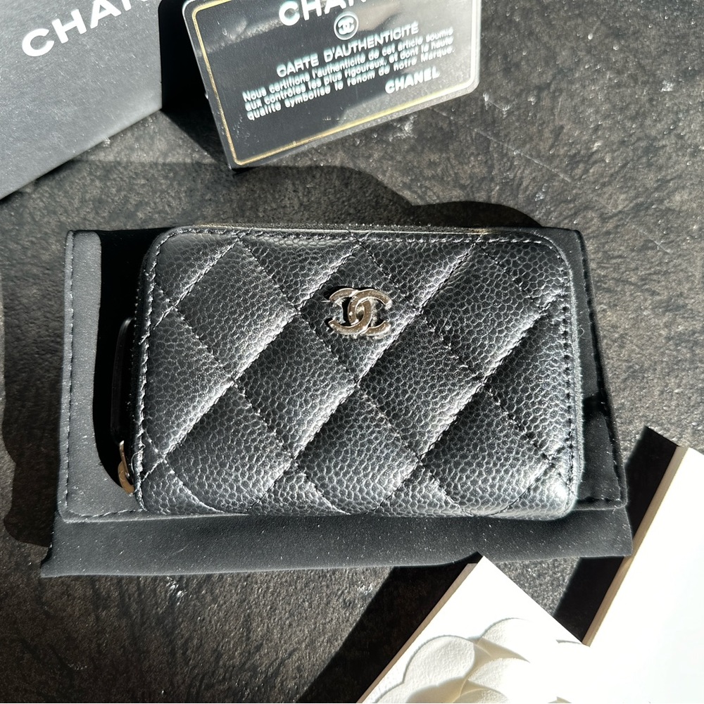 Authentic Chanel Zippy Coin Purse Wallet Caviar SHW Zipped Card Holder Wallet CC - Picture 1 of 11